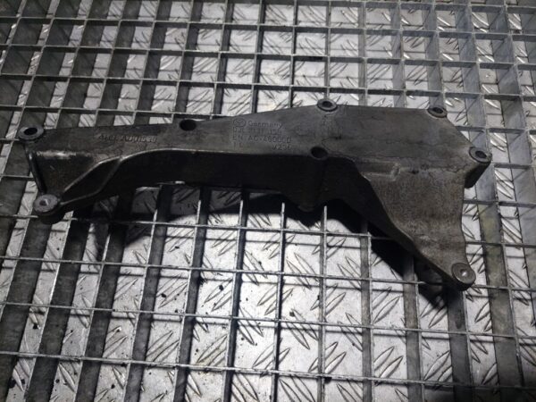 Suport racitor gaze Audi A6 A4 A5 Seat Exeo 2.0Tdi cod 03L131159