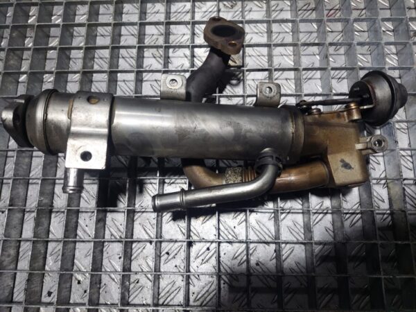 Racitor gaze Audi A4 B8 2.0 TDI cod 03L131512-2
