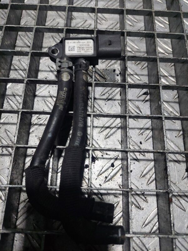 Senzor presiune gaze filtru particule Audi Volkswagen 2.0 TDi  cod 0281006006