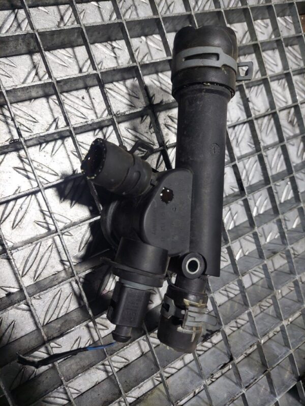 Termostat Volkswagen Skoda Audi BSW 1.9 TDI cod 038121132D