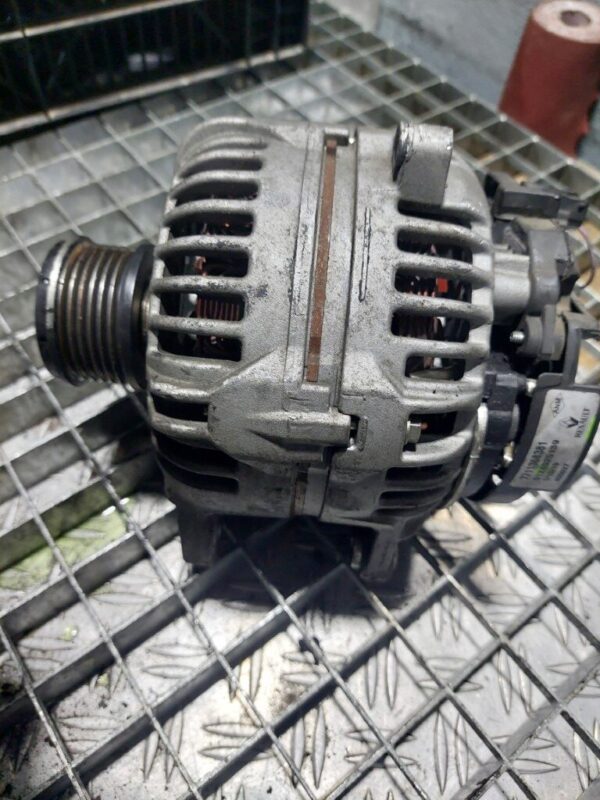 Alternator 1.5 dci euro 4 Renault Clio Megane Dacia 150A cod 0124525139