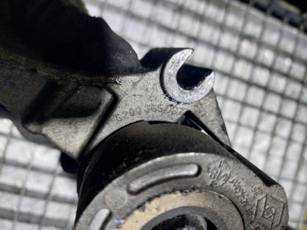 Suport accesorii, Renault Dacia 1.5 dci K9KF732  cod 8200365097
