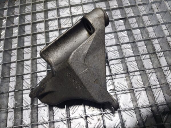 Suport motor dreapta aluminiu Renault Megane 2 Scenic 1.5 dci cod 8200277229