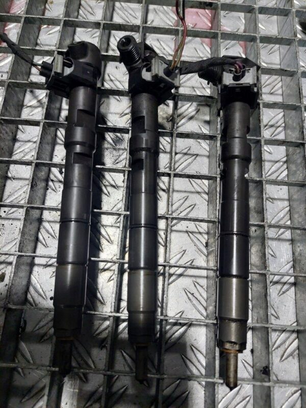 Injector Seat Skoda Volkswagen 1.4 Tdi CFW  cod 03p130277 v400