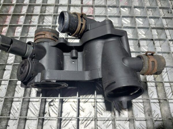 Corp termostat Audi Volkswagen Seat 1.4 MPI cod 032121111