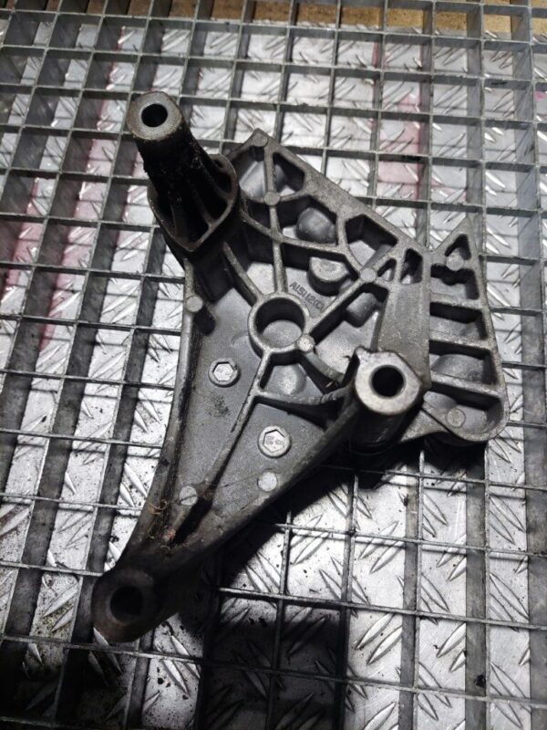 Suport motor Volkswagen Skoda Seat Audi 1.9 tdi bdk cod 03g199207g