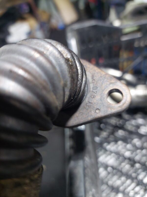 Conducta gaze egr Skoda Audi 1.9 tdi BRB cod 038131521