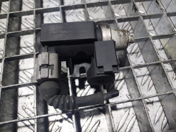 Electrovalva Audi A4 B7 1.9 tdi cod 8e0906627
