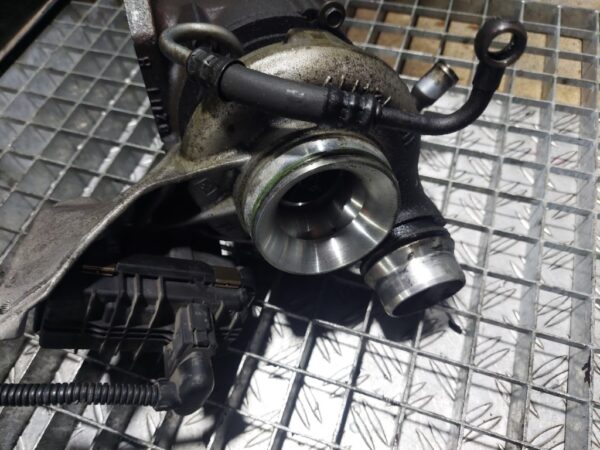Turbosuflanta BMW E90 E91 2.0 D N47D20C cod 49335 00600