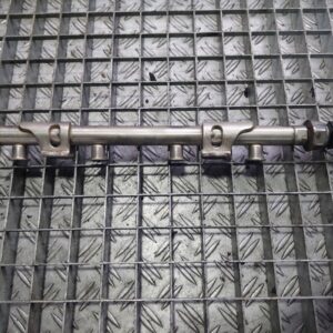 Rampa injectoare 1.4 TSI Volkswagen Audi Skoda cod 04E133320D