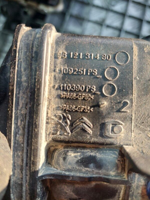 Carcasa termostat 1.2 benzina Peugeot Citroen cod 9812131480