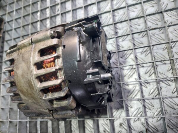 Alternator Skoda Volkswagen Audi Seat 1.4 TSI 140 A  cod 03C903025D