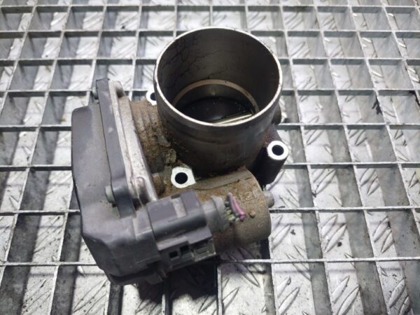 Clapeta acceleratie Volkswagen Audi 1.4 TSI cod 03C133062S