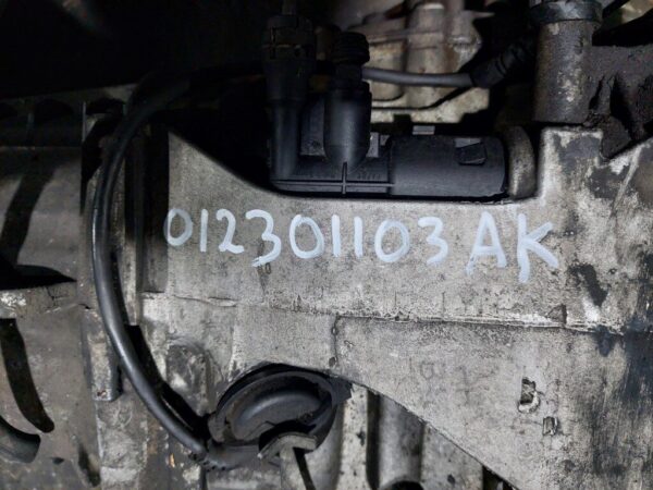 Cutie viteze manuala 5 trepte Audi A4 B7 1.9 tdi cod GYA