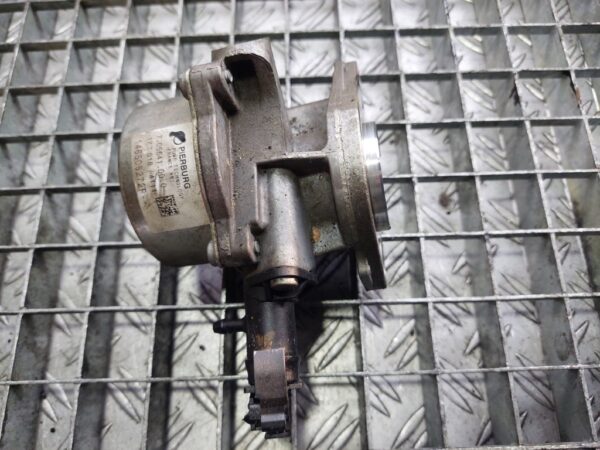 Pompa vacuum 1.5 CDI Mercedes-Benz Renault cod 146505272R