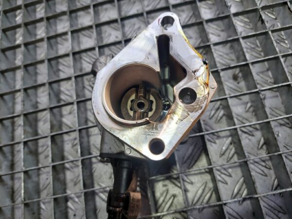 Pompa vacuum 1.5 CDI Mercedes-Benz Renault cod 146505272R