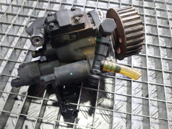 Pompa inalta presiune Nissan Renault 1.5 dci cod 8200821184
