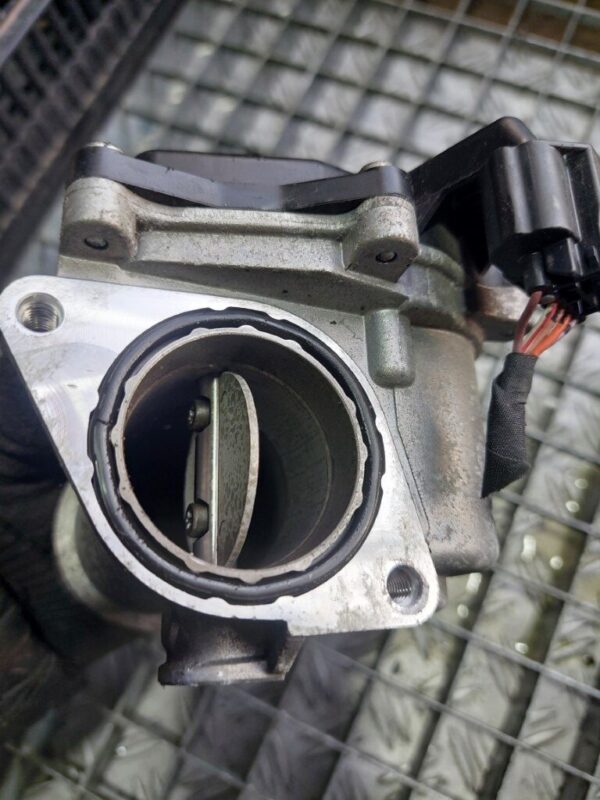 Clapeta acceleratie Mercedes Renault Dacia 1.5 DCI K9K cod 161A09794R B