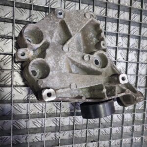 Suport alternator Fiat Saab 2.0 d multijet cod 55210528