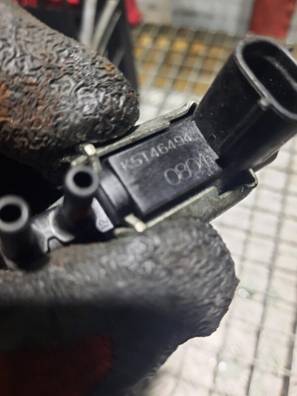 Valva solenoid 1.8 dci Mitsubishi ASX Mitsubishi Outlander cod kst46494