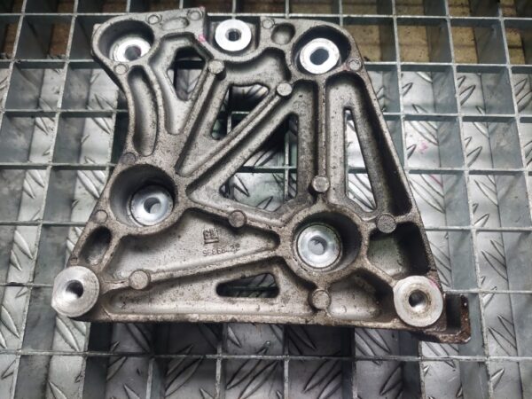 Suport motor 2.2 cdti Opel Chevrolet cod 96868422