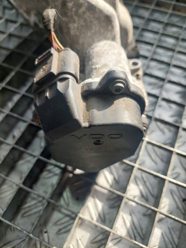Clapeta acceleratie Volkswagen 2.0 tdi cod 03L129086 V120