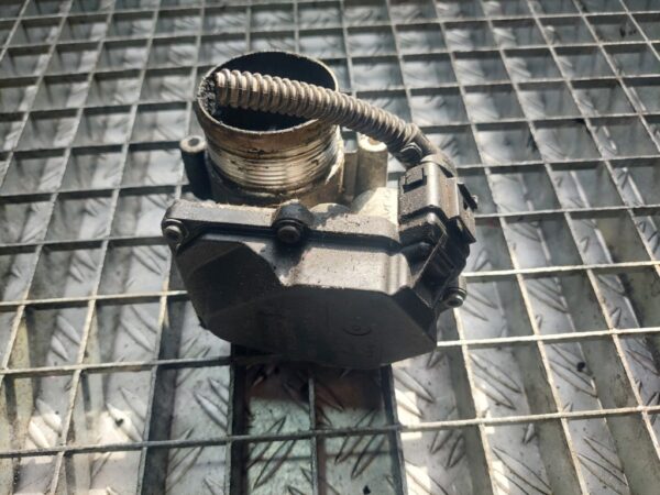 Clapeta acceleratie Volkswagen Audi Skoda 2.0 tdi cod 03L128063D