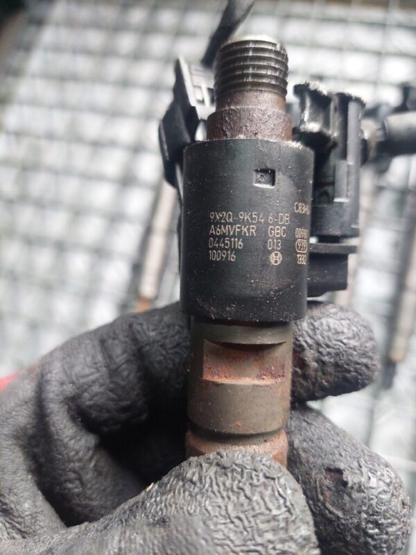 Injector motorina Jaguar Land Rover 3.0D cod 9X2Q-9K546-DB / 0445116013
