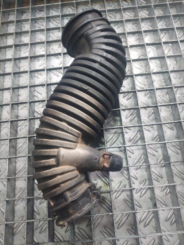 Furtun aer admisie Hyundai Kia 1.7 crdi cod 28130 03100