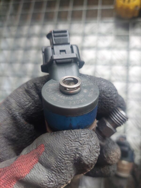 Injector 1.4 d Mini Cooper Toyota Yaris cod 0445110215 2367033030