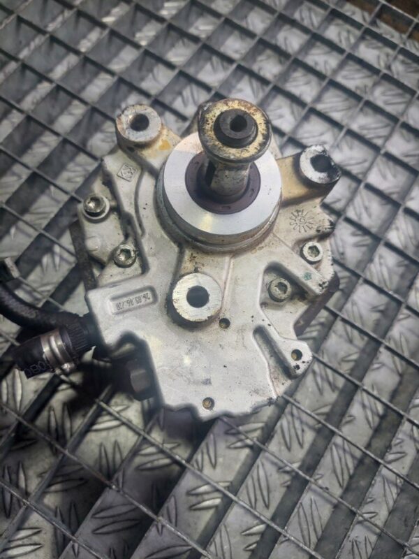 Pompa inalta Opel Astra H 1.7 Cdti Cod 0445010086