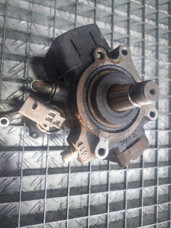 Pompa inalta presiune Continental Skoda Volkswagen 1.6 TDI cod 03L130755E