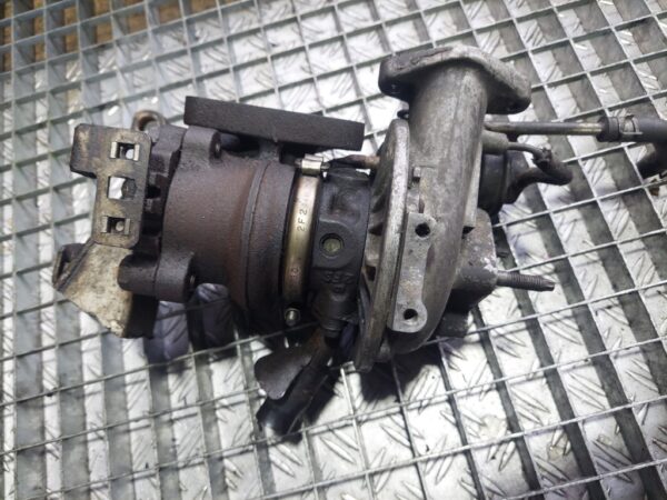 Turbina turbosuflanta Nissan X Trail 2.2diesel cod 14411-8H800 cod motor YD22