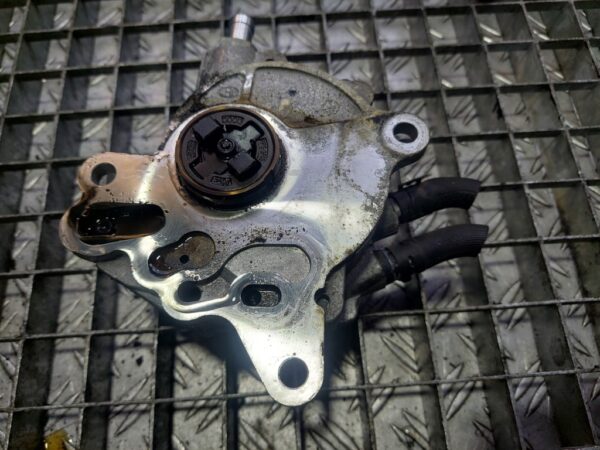 Pompa tandem Volkswagen Skoda Seat Audi 2.0 TDI cod 03G145209