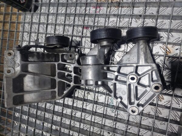 Suport Accesorii Mercedes-Benz A Class B Class 2.0 cdi