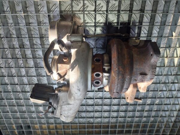 Turbocompresor turbina 2.8 V6 Opel Saab cod 55569051