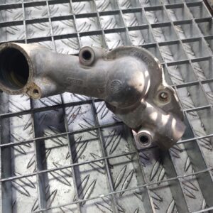 Carcasa termostat Saab Opel 2.8 V6 cod 12573959