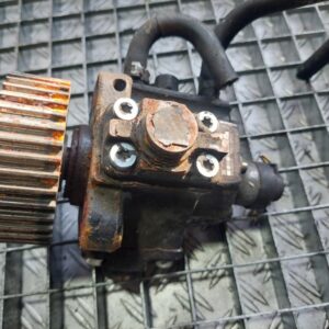 Pompa injectie Opel Insignia A 2.0 CDTI cod 0445010193 / 55571005