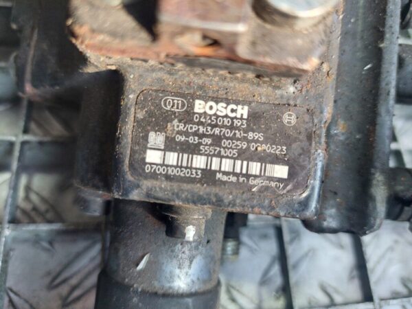 Pompa injectie Opel Insignia A 2.0 CDTI cod 0445010193 / 55571005