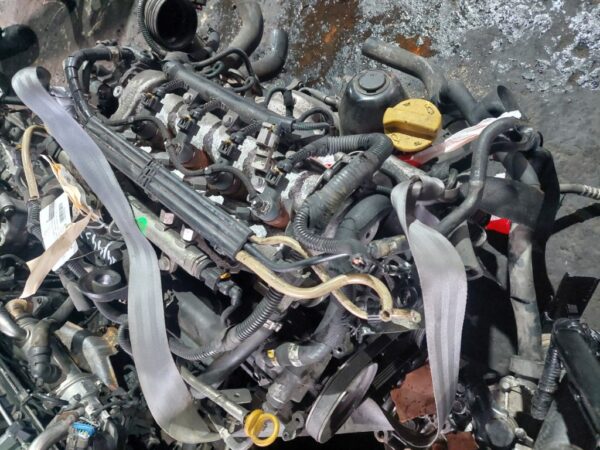 Motor fara anexe Fiat Doblo Punto 1.3 JTD cod 199A2000