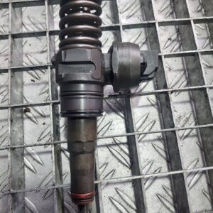 Injector Volkswagen Audi 2.0 TDI BMM,BMP cod 038130073 BQ