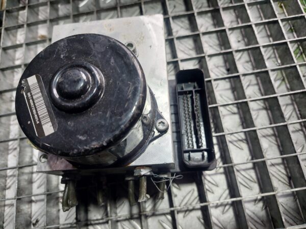 Pompa ABS Mercedes C-Class W203 C220 CDI cod A0345457732 10092515743