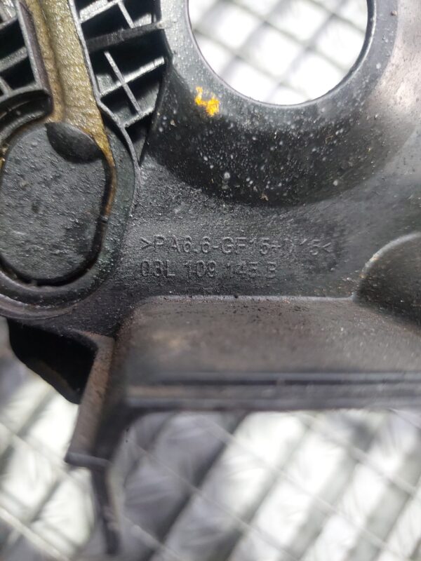 Capac distributie Audi Volkswagen 2.0 tdi cod 03L109145B
