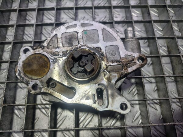 Pompa Vacuum Audi Skoda Volkswagen 2.0 tdi cod 03l145100
