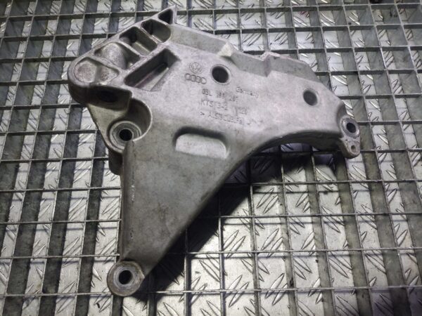 Suport motor Volkswagen 2.0 TDi cod 03L199207