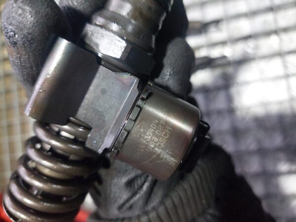 Injector bosch Skoda Volkswagen Seat Audi 2.0 tdi cod 03g130073G+