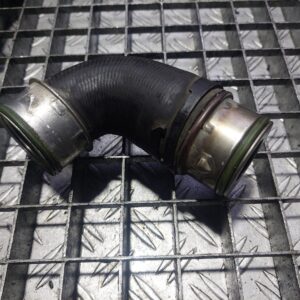 Furtun admisie aer turbina Audi Volkswagen Seat 2.0 tdi cod 038131111B
