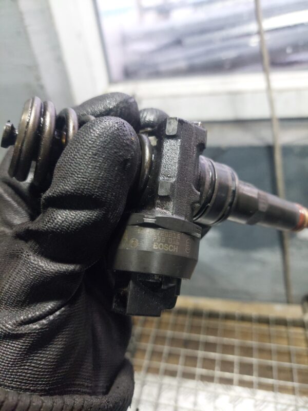 Injector Volkswagen Audi Skoda 1.9 tdi cod 0414720215