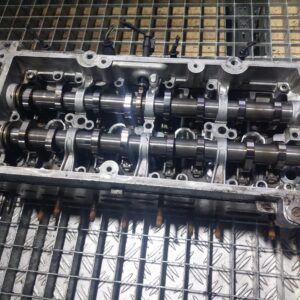 Chiulasa completa cu axe Audi Seat Volkswagen 2.0 tdi cod 04L103064E