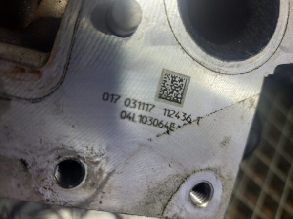 Chiulasa completa cu axe Audi Seat Volkswagen 2.0 tdi cod 04L103064E